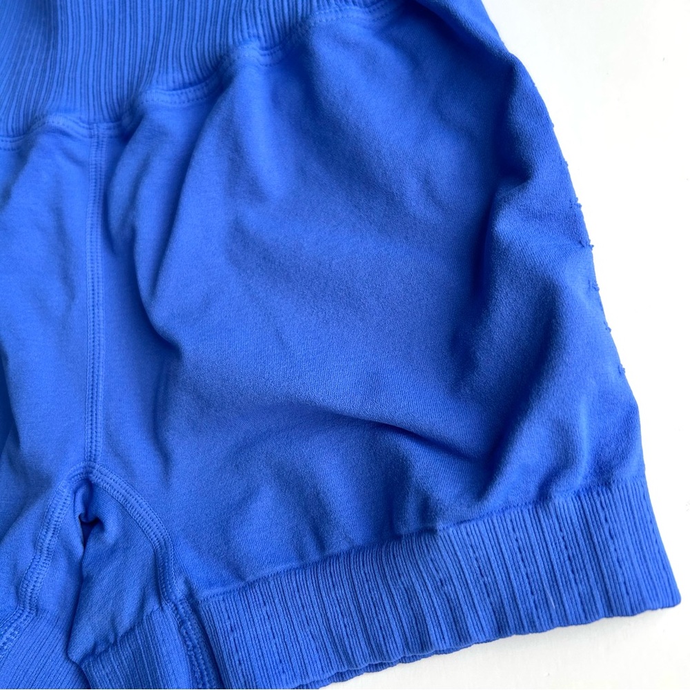 ☀️(A427) NEW Free People Good Karma Running Shorts. Royal Blue. Size: XS/S - Picture 8 of 8